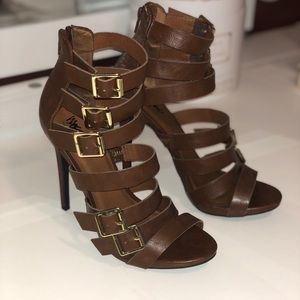 Buckled up heels